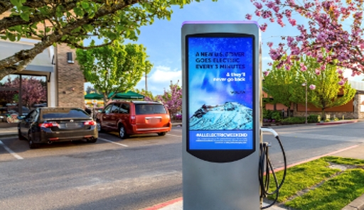 Location photo for Ala Moana Blvd near Ala Moana Bl + Ala Moana Center, Ala Moana (Honolulu)