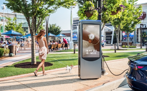 Location photo for Kailua Rd near Kailua Town Center (Kailua)