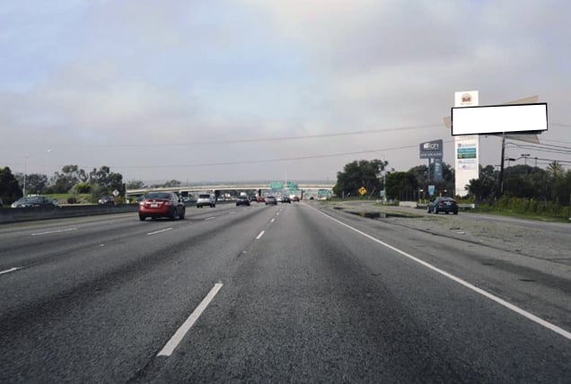 US 101 S/O Millbrae Ave F/SE Media