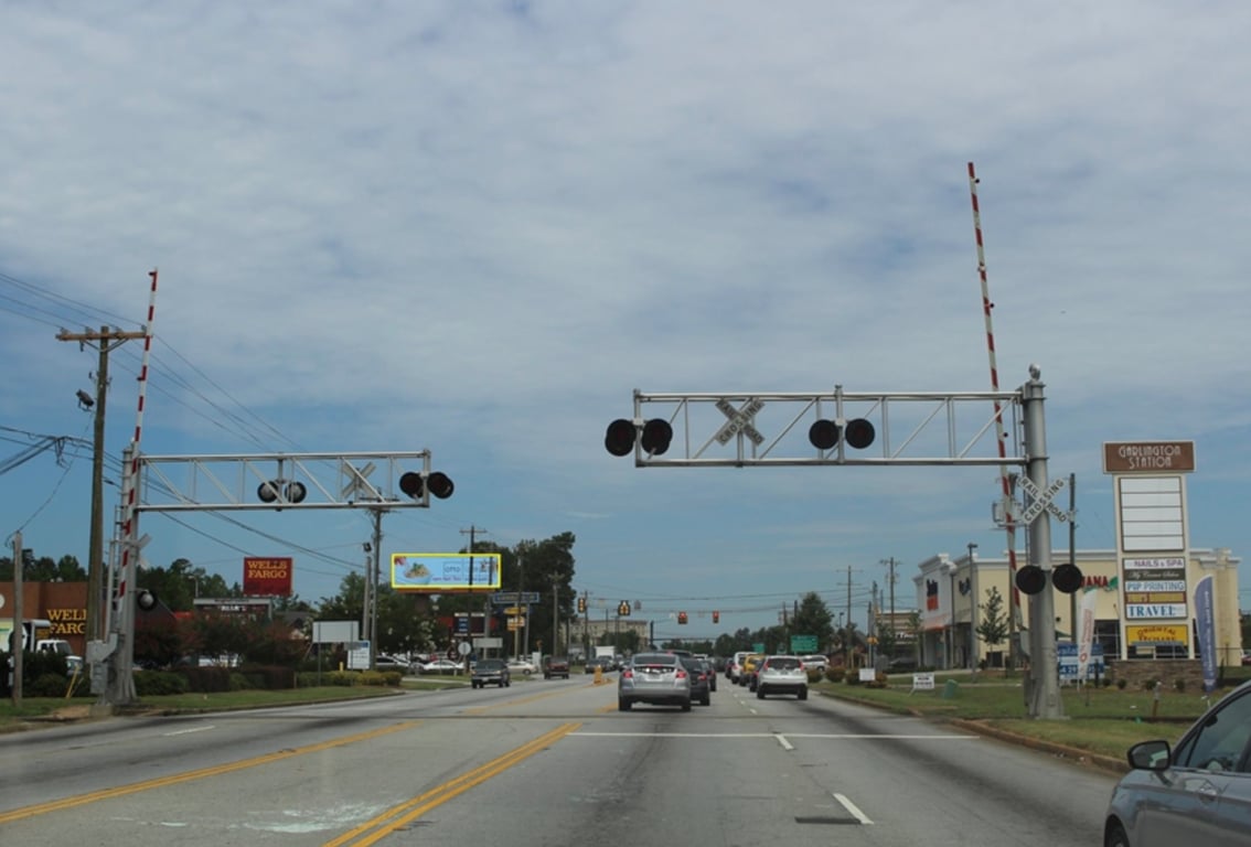 HWY 146 (WOODRUFF RD) SS 200' W/0 MILLER RD Media