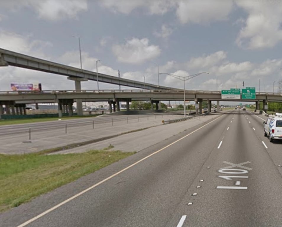 Location photo for Veterans Memorial Blvd near Veterans @ Mississippi (Metairie)