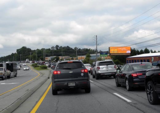 Location photo for Peachtree Pkwy near MIDWEST MEDICAL ENTERPRISES (Suwanee)