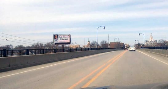 Location photo for S Center St near W. Madison St./S. 2nd St. (Marshalltown)