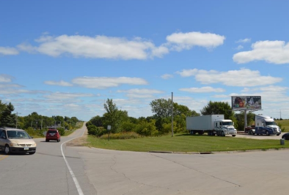 Location photo for Iowa Ave E near McDonalds (Marshalltown)