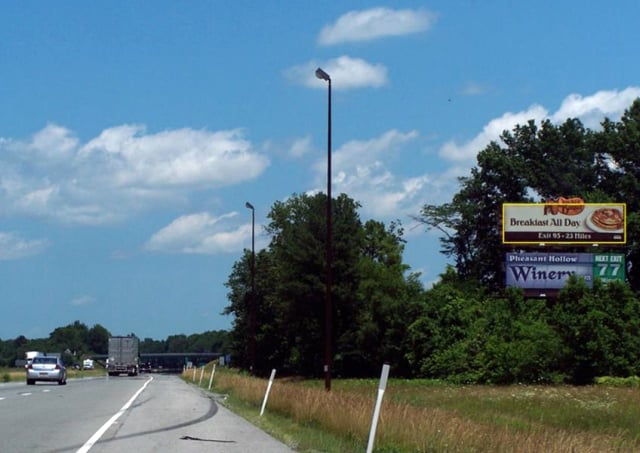 E/S I-57, 0.5 MI N/O M.M. 71 Media