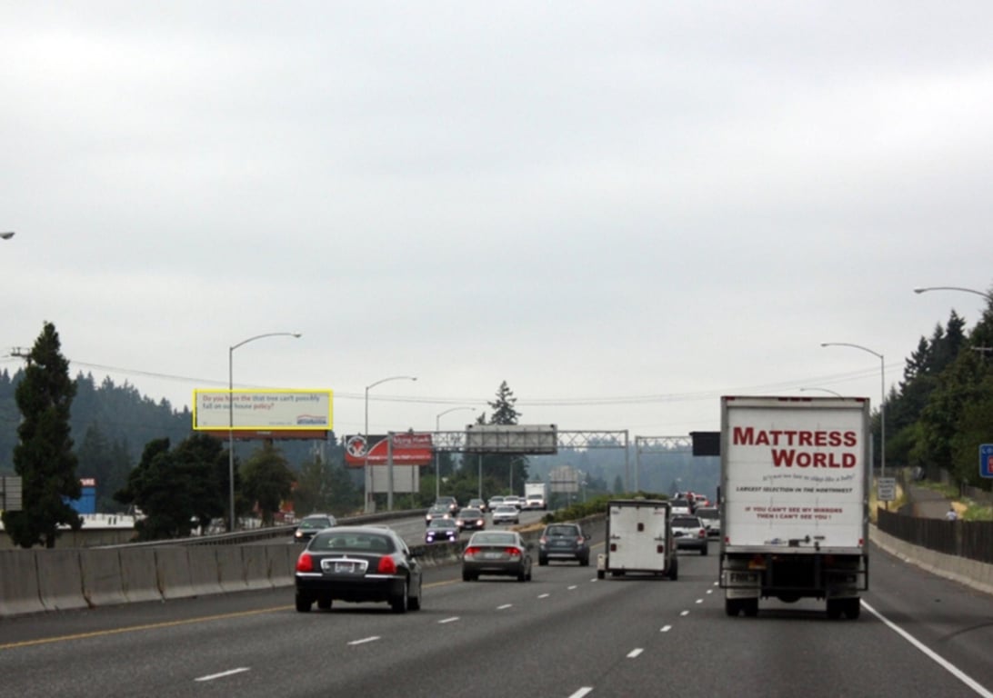 Location photo for SE 82nd Dr near 17800 Block SE 82nd Dr (Gladstone)