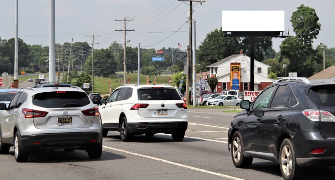 Location photo for S Dupont Hwy near Dupont Hwy @ 84 Lumber (New Castle)