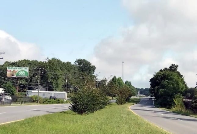 HWY 321 200 ft S/O JAMES ST. WS Media