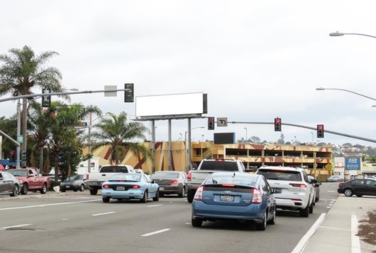 Location photo for Kurtz St near Rosecrans Plaza, Midway District (San Diego)