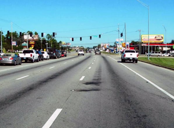 E/S US 49 350' N/O DEDEAUX RD F/S Media