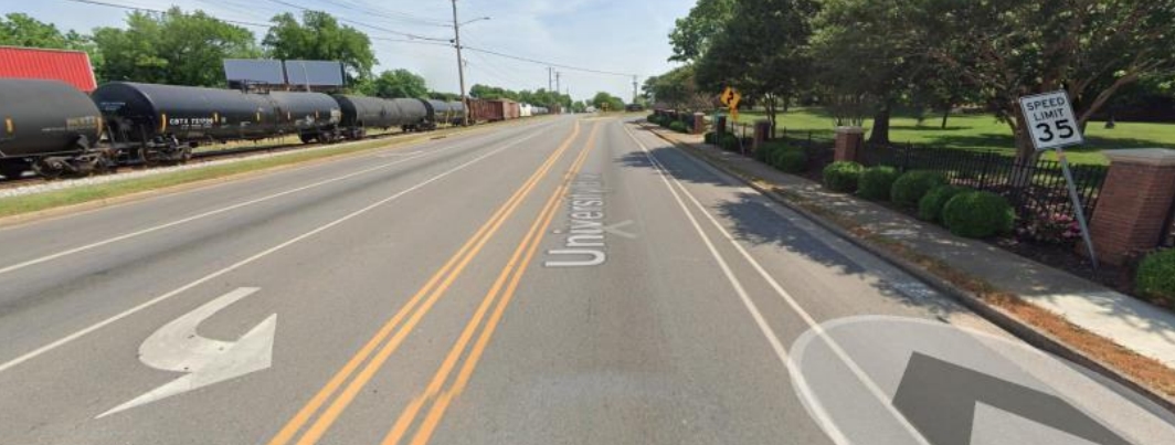 Location photo for UNIVERSITY DR N/S 400' E/O OLD MORGANTOWN RD F/W (R)