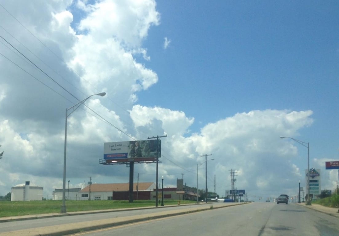 3477 W Broad @ Wilson #1 Media