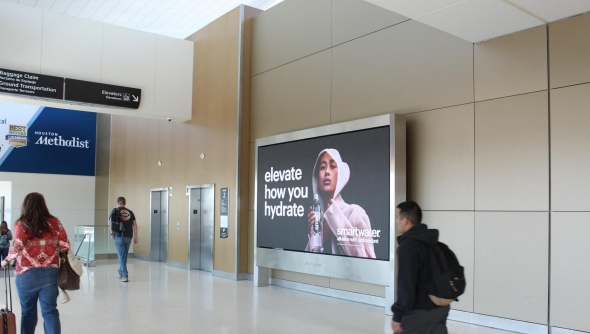 West Concourse - Single LED Wall