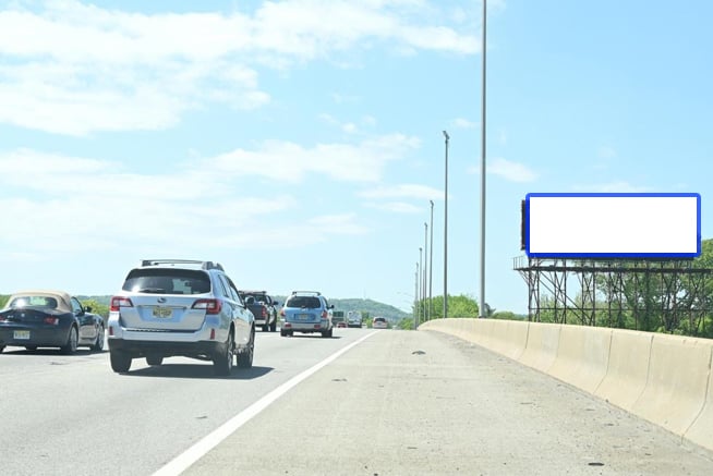 Location photo for Midland Ave at Pehle Ave# (Saddle Brook)