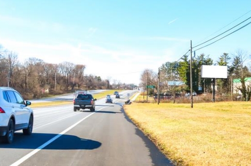 Location photo for Pulaski Hwy near Old Forge Rd @ Op Chelton Apt (New Castle)