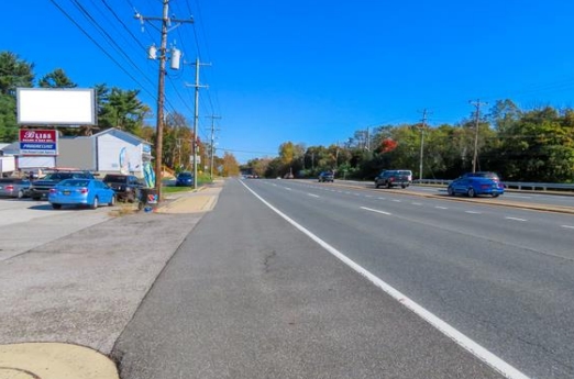 Location photo for SR 2 Kirkwood Hwy NS 0.1mi E/O Harmony Rd F/W - 3