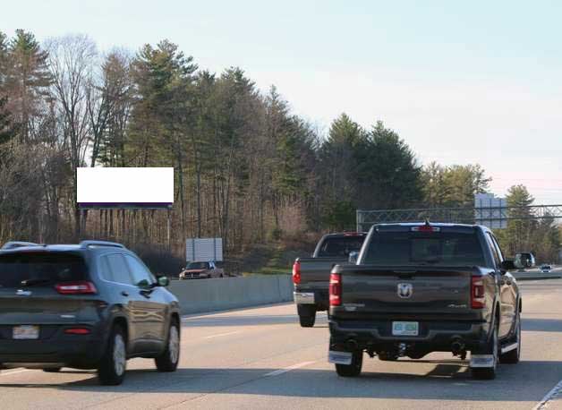 W/S Spaulding 2.00 mi S/O Exit 14 F/S Media