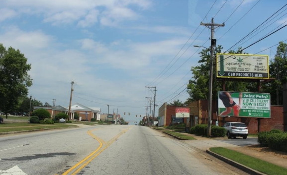 HWY 135 170 N/O E 2ND AVE ES (TOP Media