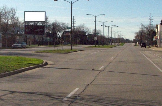 Location photo for W Forest Home Ave near Forest Home & S31, Layton Park (Milwaukee)