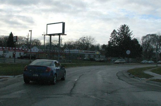 Location photo for W Fond du Lac Ave near Hampton & N72, Long View (Milwaukee)