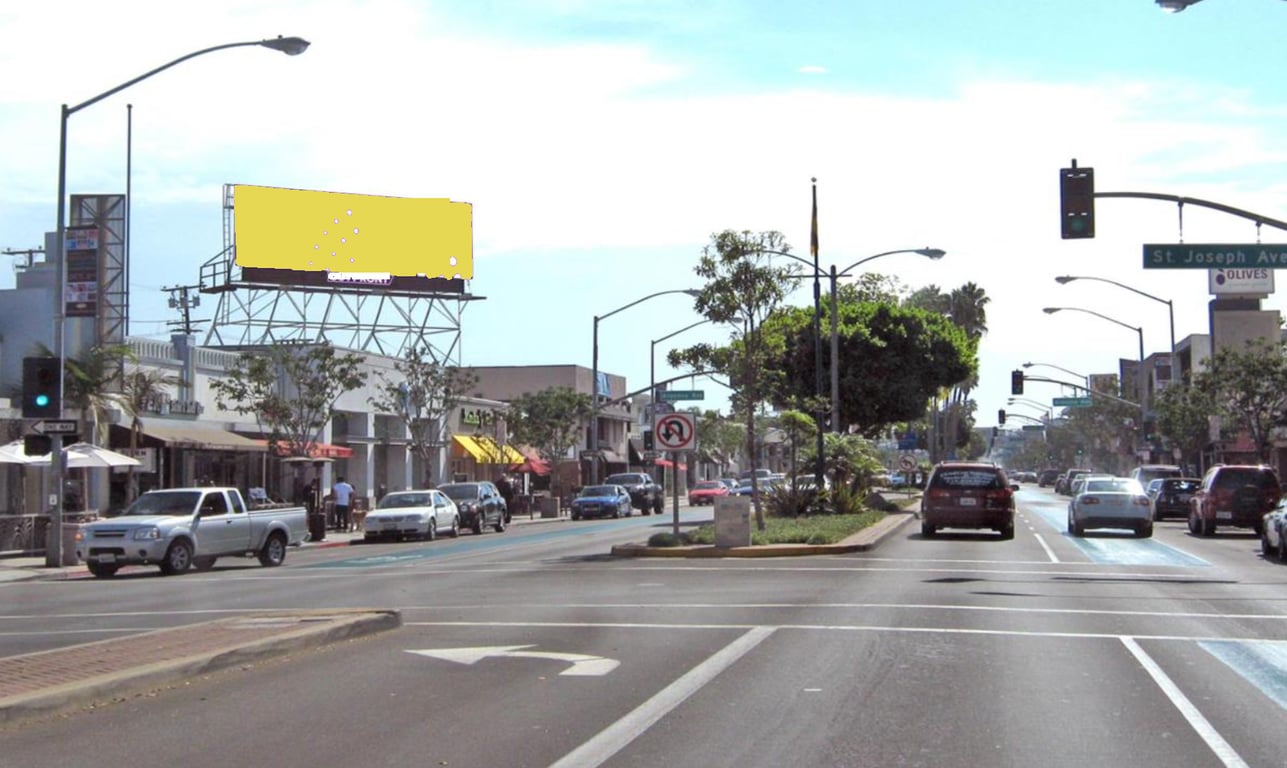 Location photo for 2nd St near Sunglass Hut, Belmont Shore (Long Beach)