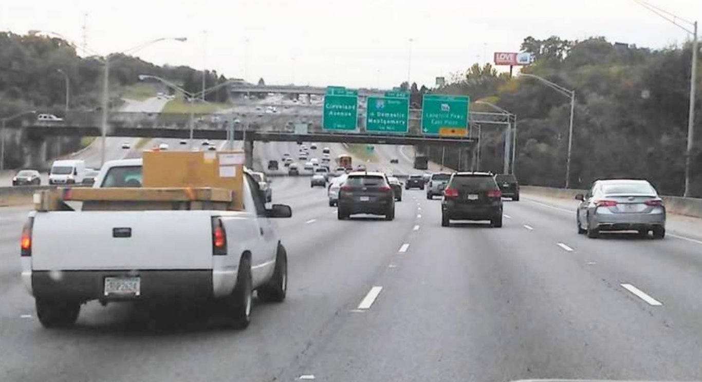 Location photo for St Johns Pl near Kennel, Sylvan Hills (Atlanta)