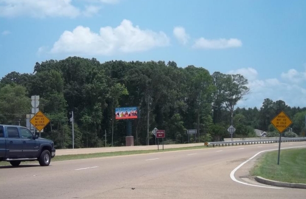 AIRPORT RD .4MI S/O LAKELAND E/S F/N Media