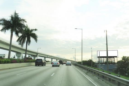 Location photo for NW 32nd Ave near NW 32 Av & 36 St (Miami)