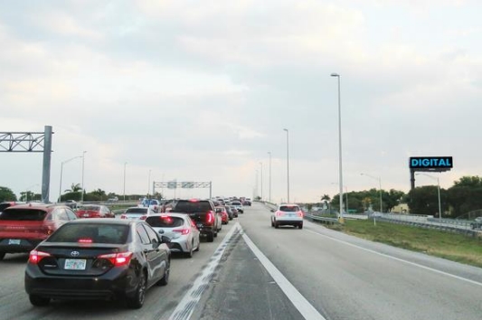 Location photo for Fl Tnpk WS 0.35mi S/O SW 211 St F/N - 2