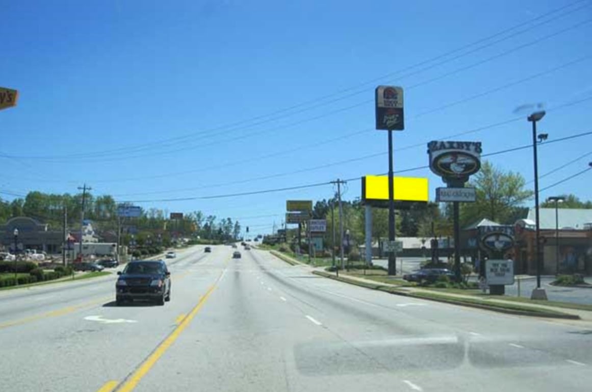 Location photo for US-441 near The Shoppes at Banks Crossing (Commerce)