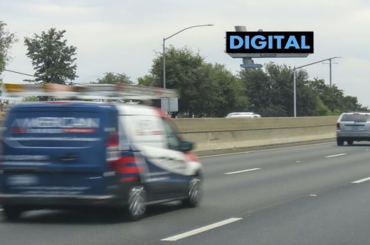 Location photo for Fulton Ave near Auburn Blvd & Fulton Ave (EB), North Sacramento (Sacramento)