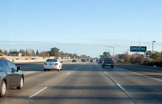 Location photo for Date Ave near C. K. Mcclatchy park (Sacramento)