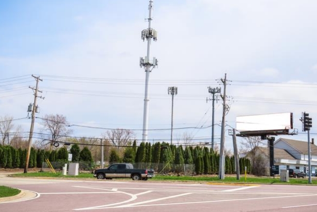 Location photo for W Higgins Rd near The Arboretum of South Barrington (South Barrington)