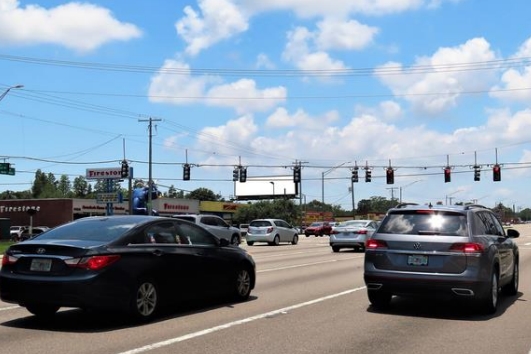 Location photo for Brandon Blvd SS 200ft W/O Hilltop Rd F/E - 1