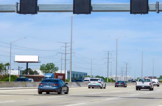 Location photo for Lee St near Briarwood Plaza Shopping Center (Elk Grove Village)