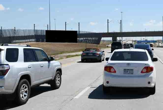 Location photo for Peña Blvd (Denver)