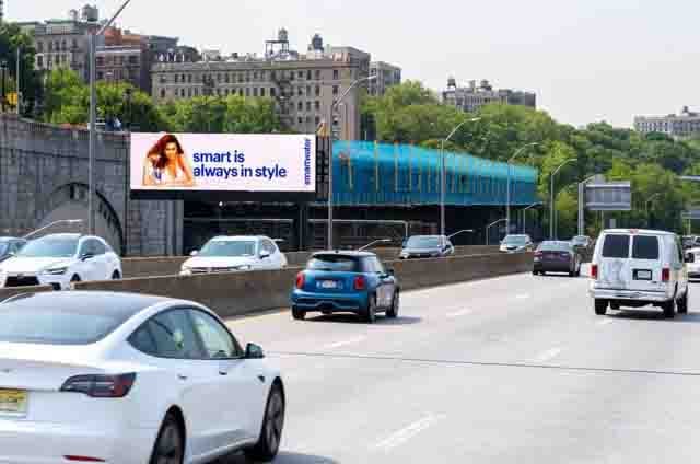 Digital Bulletins in Manhattan, NY