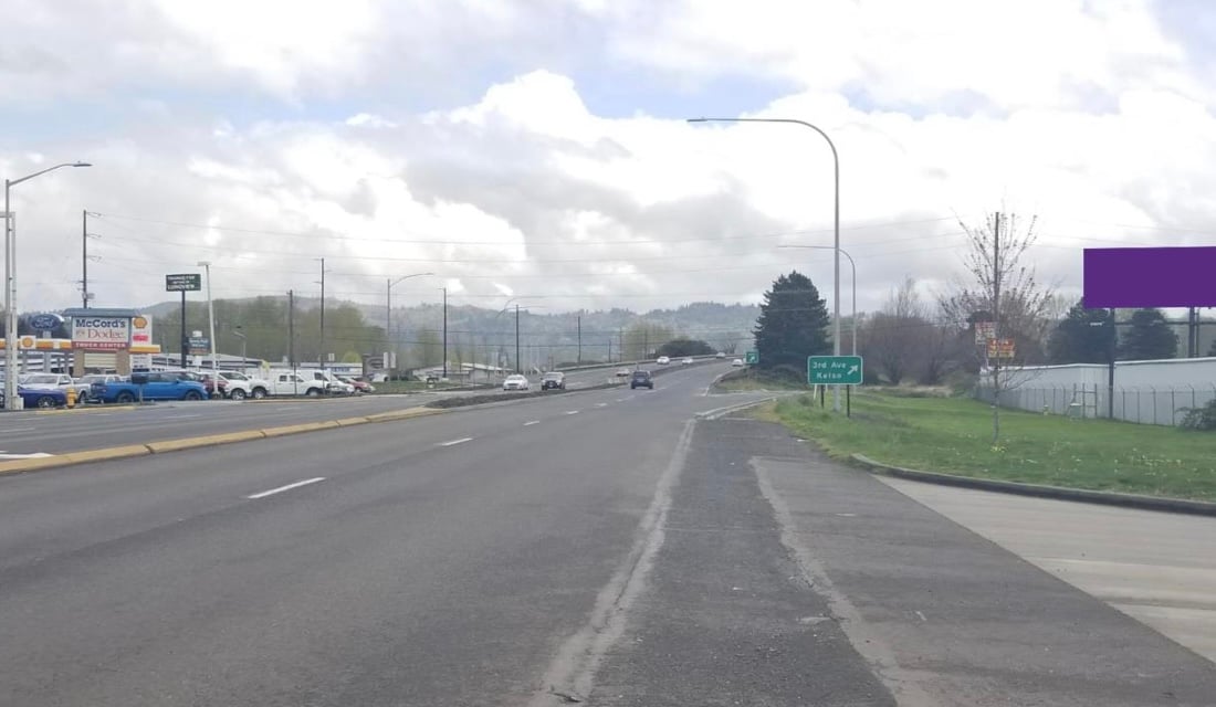 S/L TENNANT WAY 400 FT E/O 9TH AVE W F/W Media