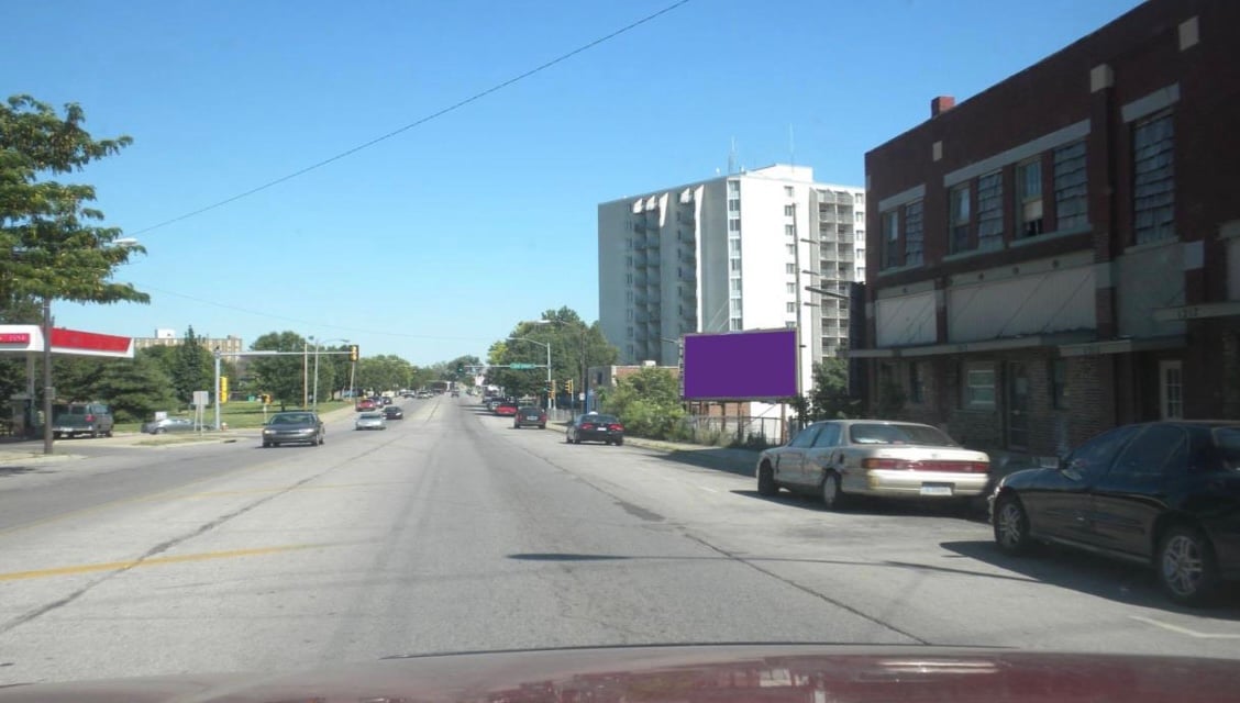 Location photo for Central Ave near On Central at 12th Eastbound, Riverview (Kansas City)
