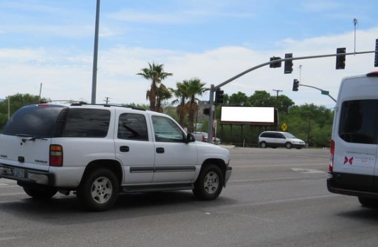 Location photo for E Terminal Produce Dr near Santa Cruz County Provisional Community College District (Nogales)