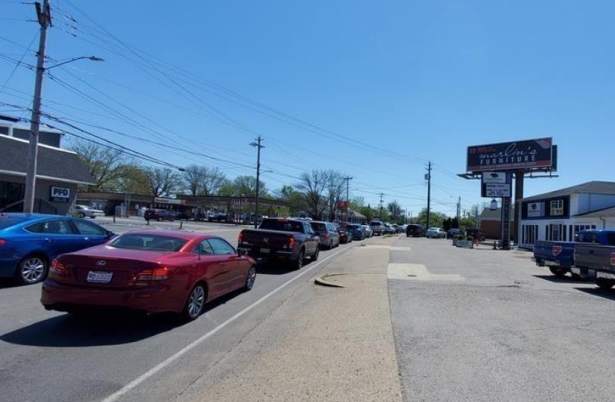 SCOTTSVILLE RD W/S 200' N/O SMALLHOUSE RD F/N - TRI-VISION Media