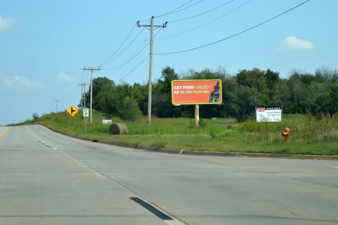 HWY 152 400' E/O COUNTY LINE, SS/WF (MUSTANG) Media