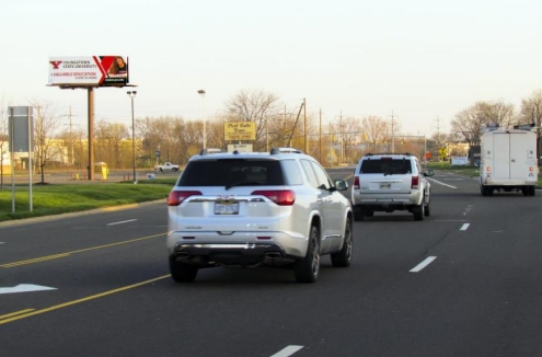 Location photo for Whipple Ave NW near Applegrove St and Whipple Ave NW (North Canton)