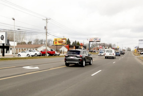 Location photo for Whipple Ave NW near Hills and Dales 4400 Block (Canton)