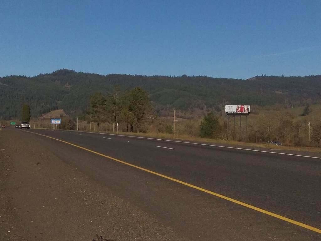 E/L I-5 1.9 MI S/O EXIT 135 SUTHERLIN S F/S Media