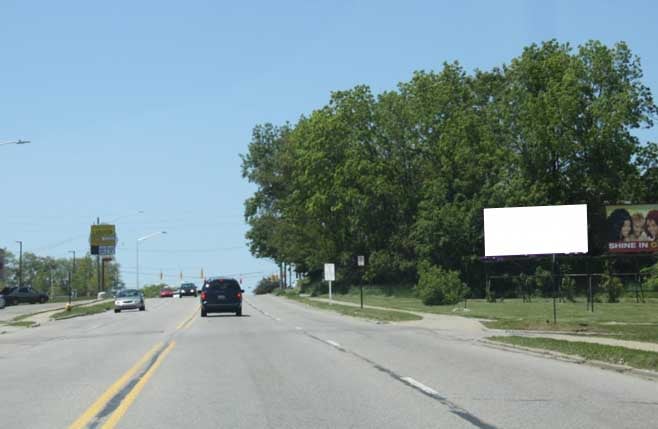 Auburn Ave. W/O S. Astor St. N/S F/SE Media