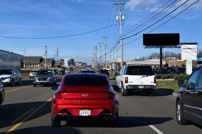 Location photo for Whipple Ave NW near Whipple Ave and Everhard Rd NW (North Canton)