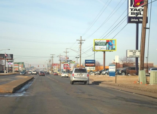 Location photo for N Green River Rd near Vogel Road at Green River Road (Evansville)