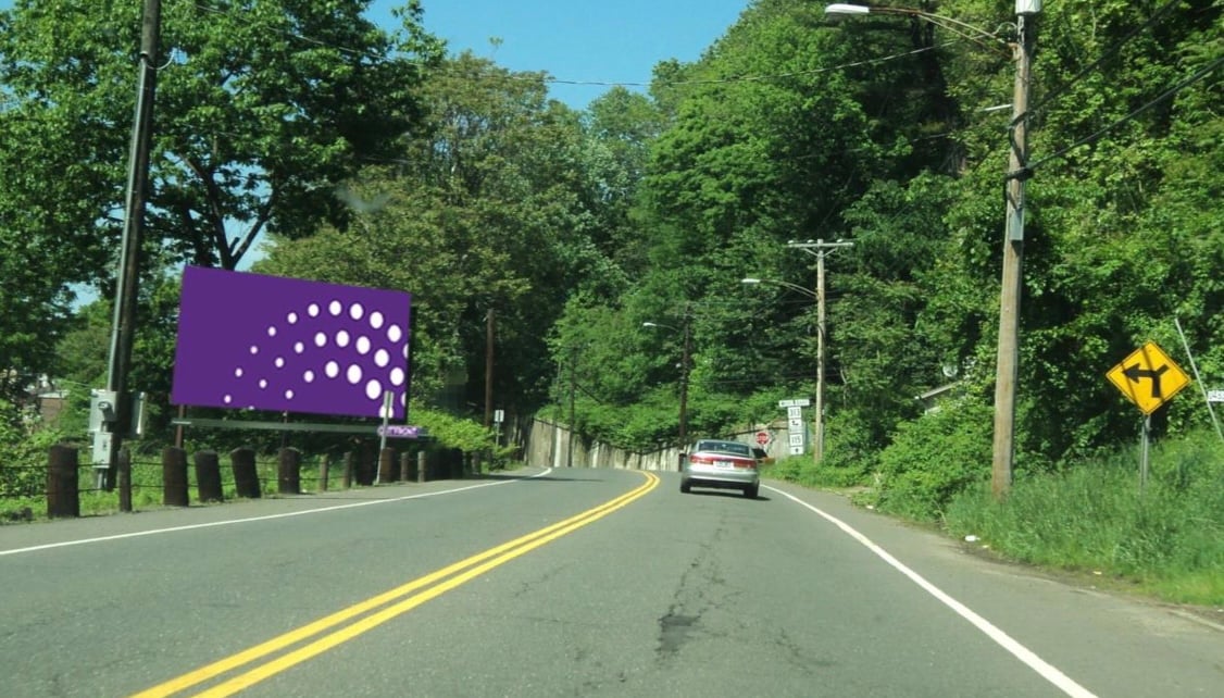 S.Main 150 ft S/O Maple St W/S F/S Media