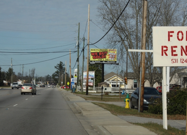 ST. MATTHEWS 0.2 mi N/O NELSON ST ES Media